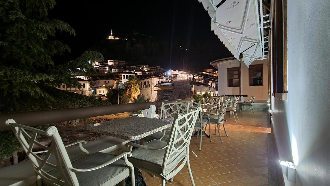 Master Hotel Berat Eksteriør bilde
