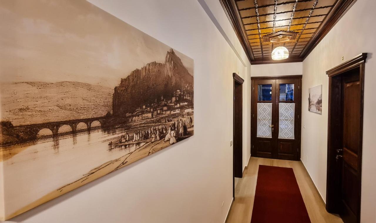 Master Hotel Berat Eksteriør bilde