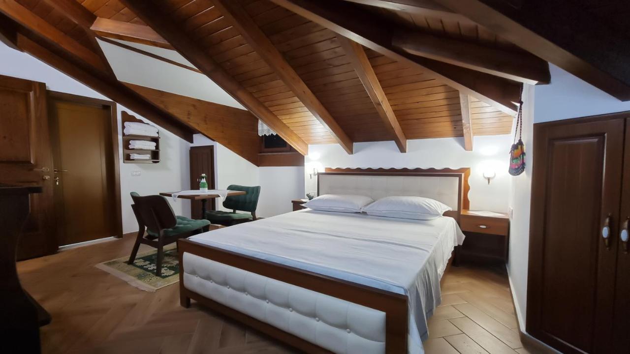 Master Hotel Berat Eksteriør bilde