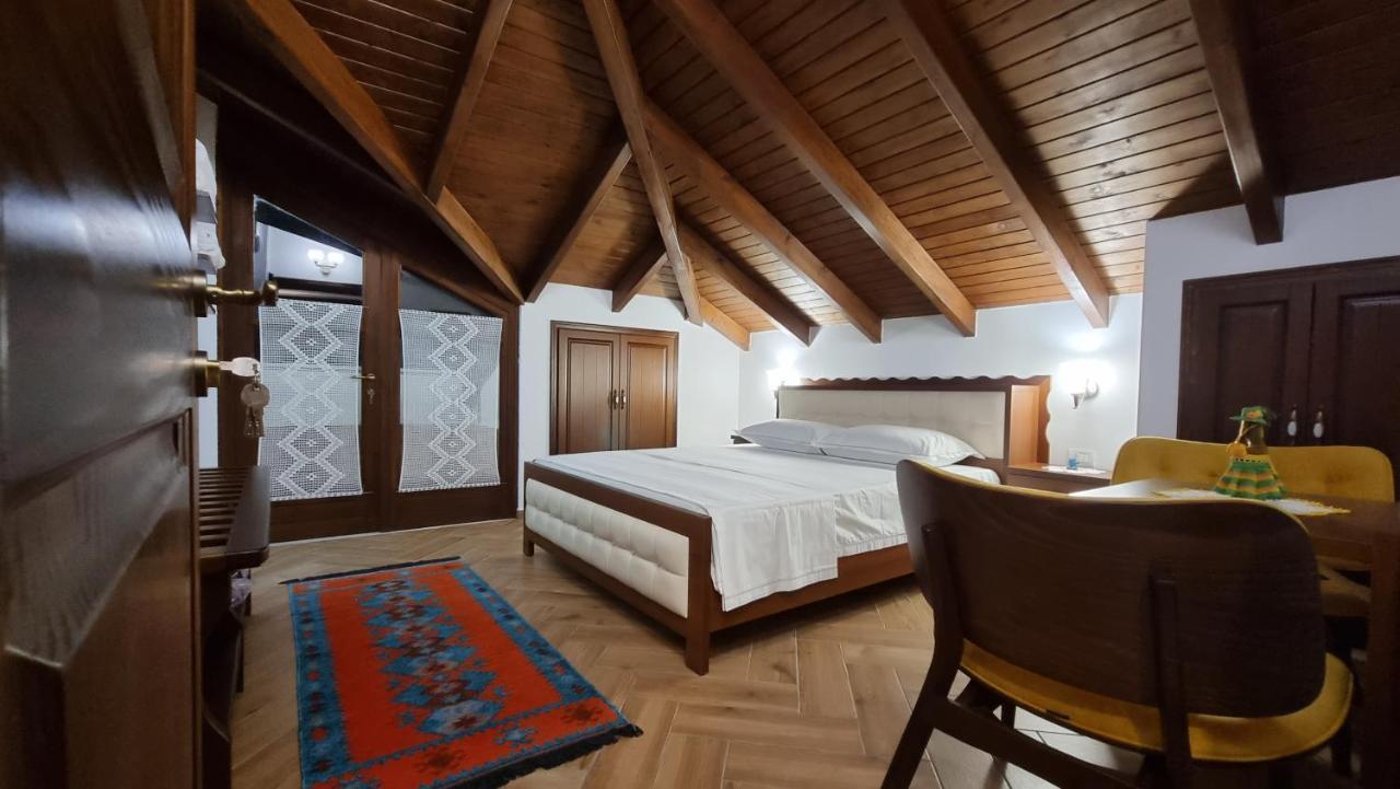 Master Hotel Berat Eksteriør bilde