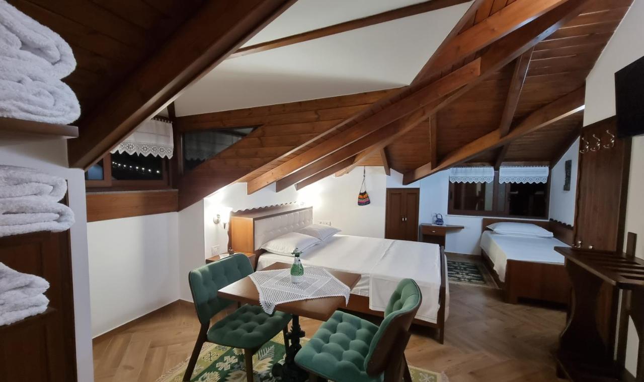 Master Hotel Berat Eksteriør bilde